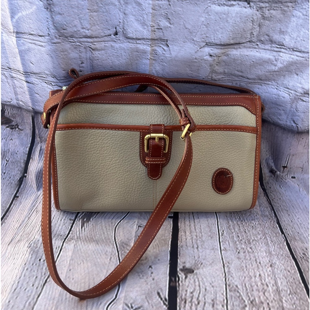 Vintage Liz Claiborne Crossbody bag